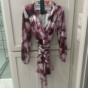 NWT Elliatt purple multi wrap dress size small